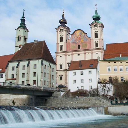 Aiden By Best Western Stadtgut Hotel Steyr - Free Parking Bagian luar foto