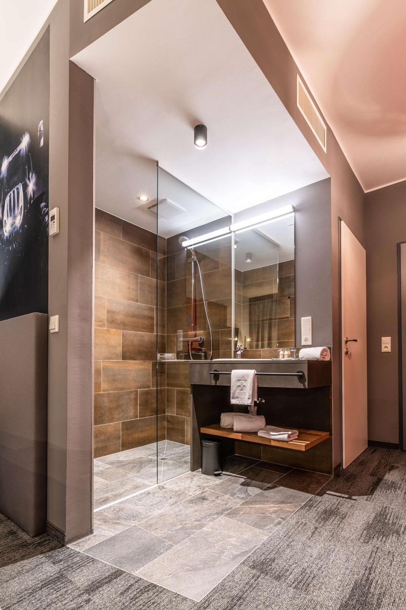 Aiden By Best Western Stadtgut Hotel Steyr - Free Parking Bagian luar foto